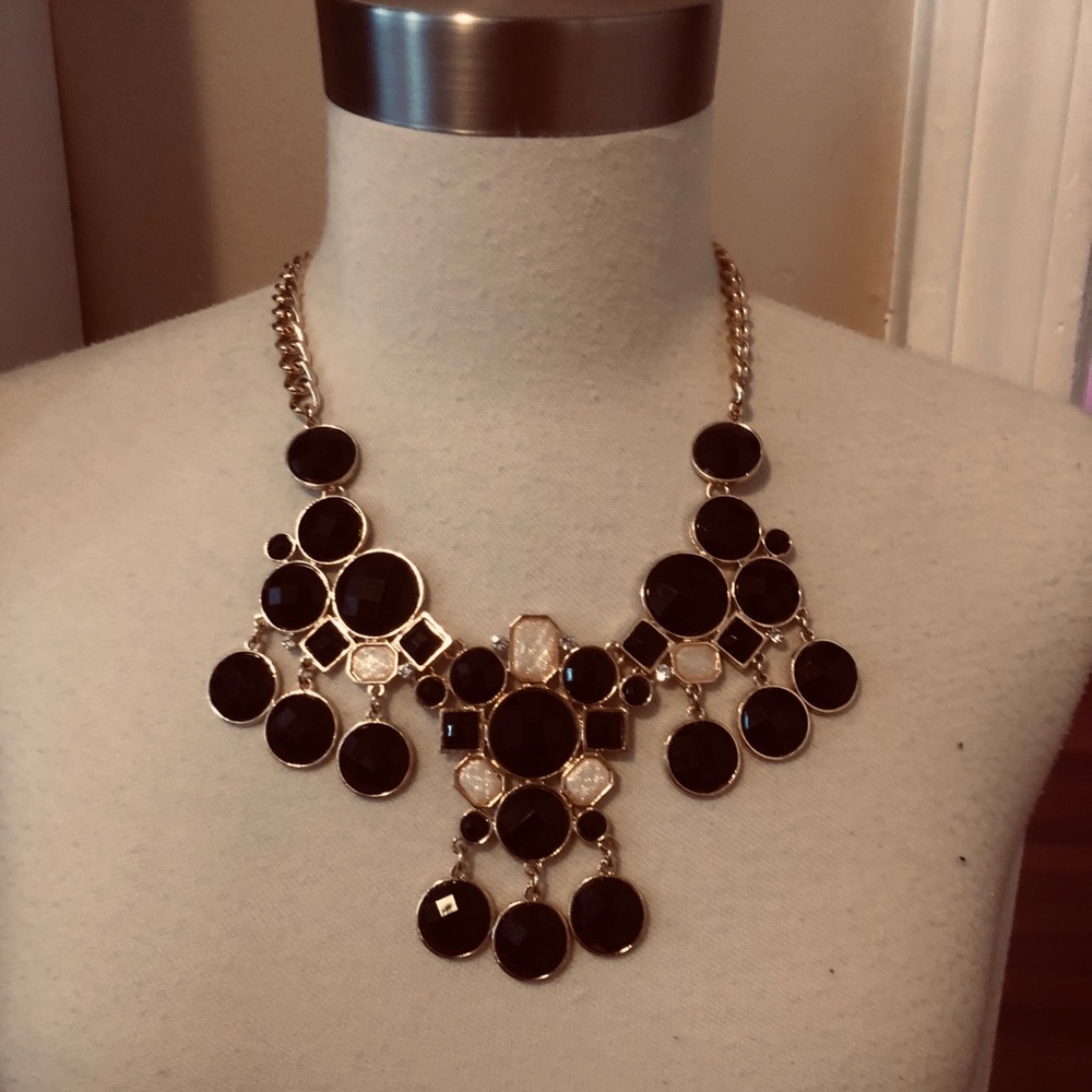 Necklace 🔴 SOLD 🔴